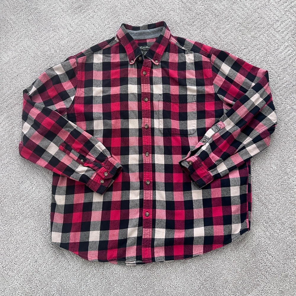 Eddie Bauer Men's Red and Black Plaid Button-Down Flannel